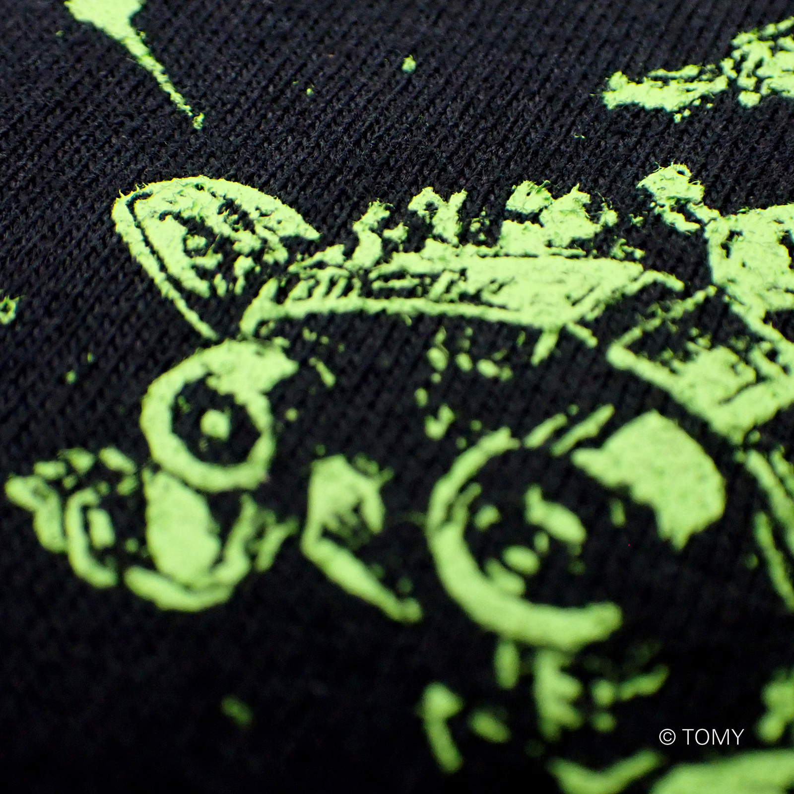 トランスフォーマーライセンスTシャツ04 VSアート：デバスターVSダイノボット